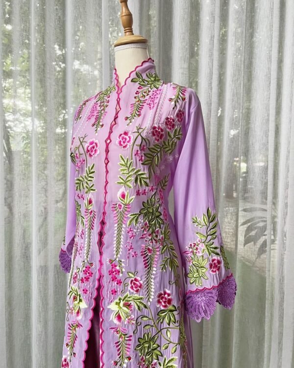 Lavender Sultanah Kebaya - Image 4