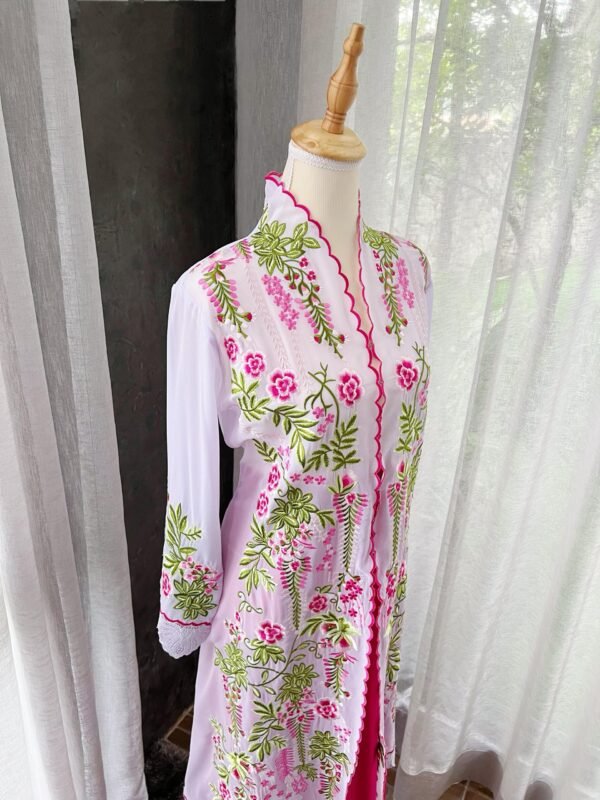 Fuschia Orchid Sultanah Kebaya - Image 6