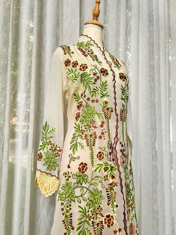Cream Ivory Sultanah Kebaya - Image 5