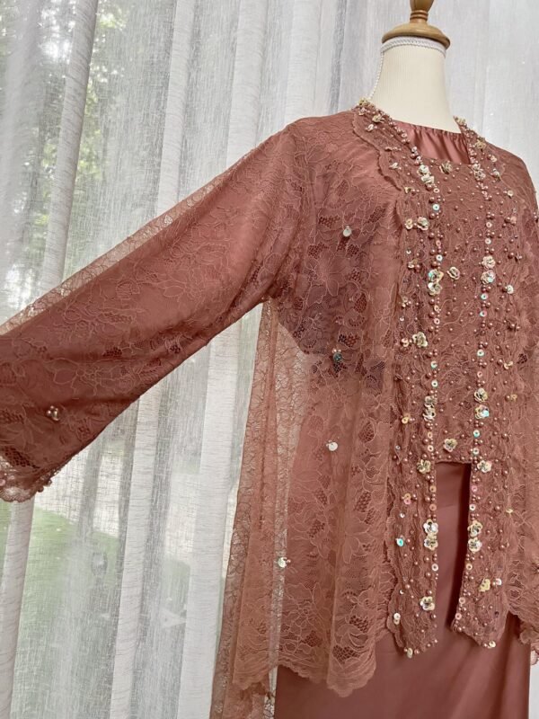 Pinewood Brown Jalinan - Image 7
