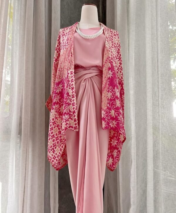 Pink 3-Piece Batik - Image 4