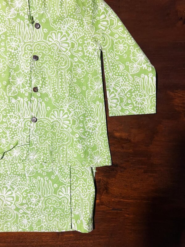 Kids Cotton Kebaya (Green) - Image 7