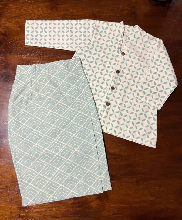 Kids Cotton Kebaya (Pine Green) - Image 4