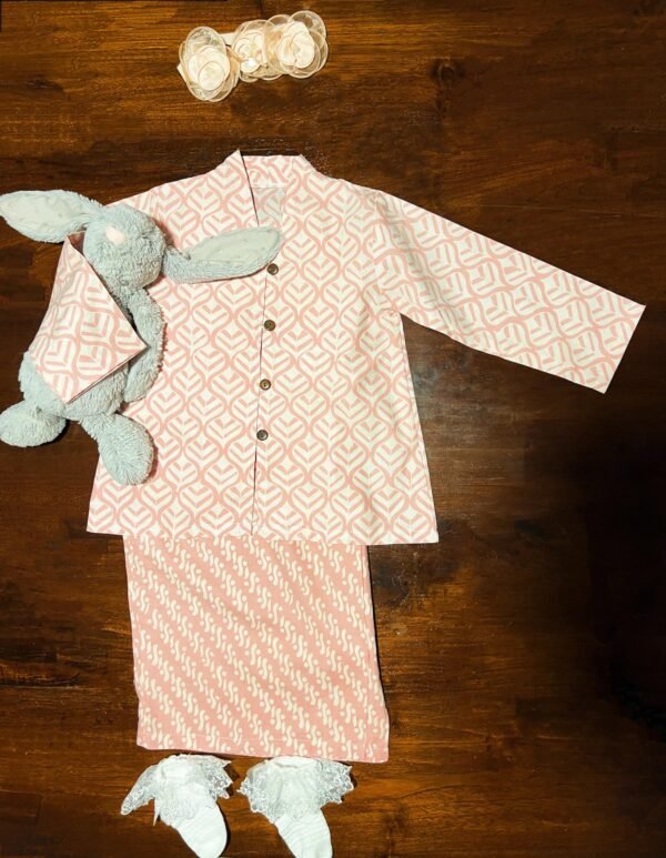 Kids Cotton Kebaya (Peach) - Image 4