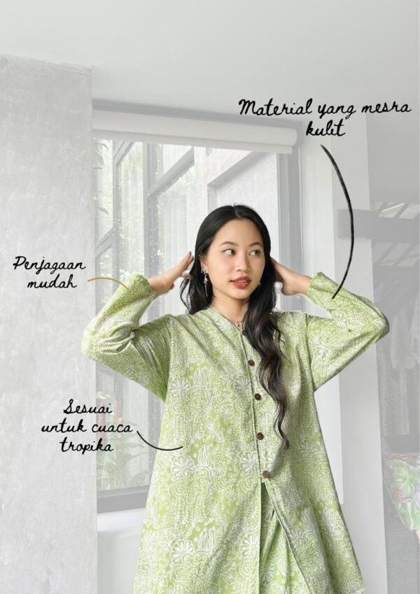 Adult Cotton Kebaya (Green) - Image 3